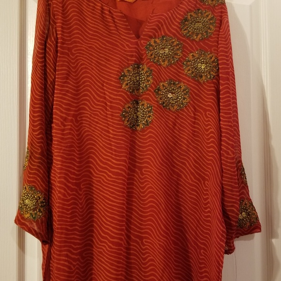 Brick Red chiffon top w/lining - Picture 4 of 4